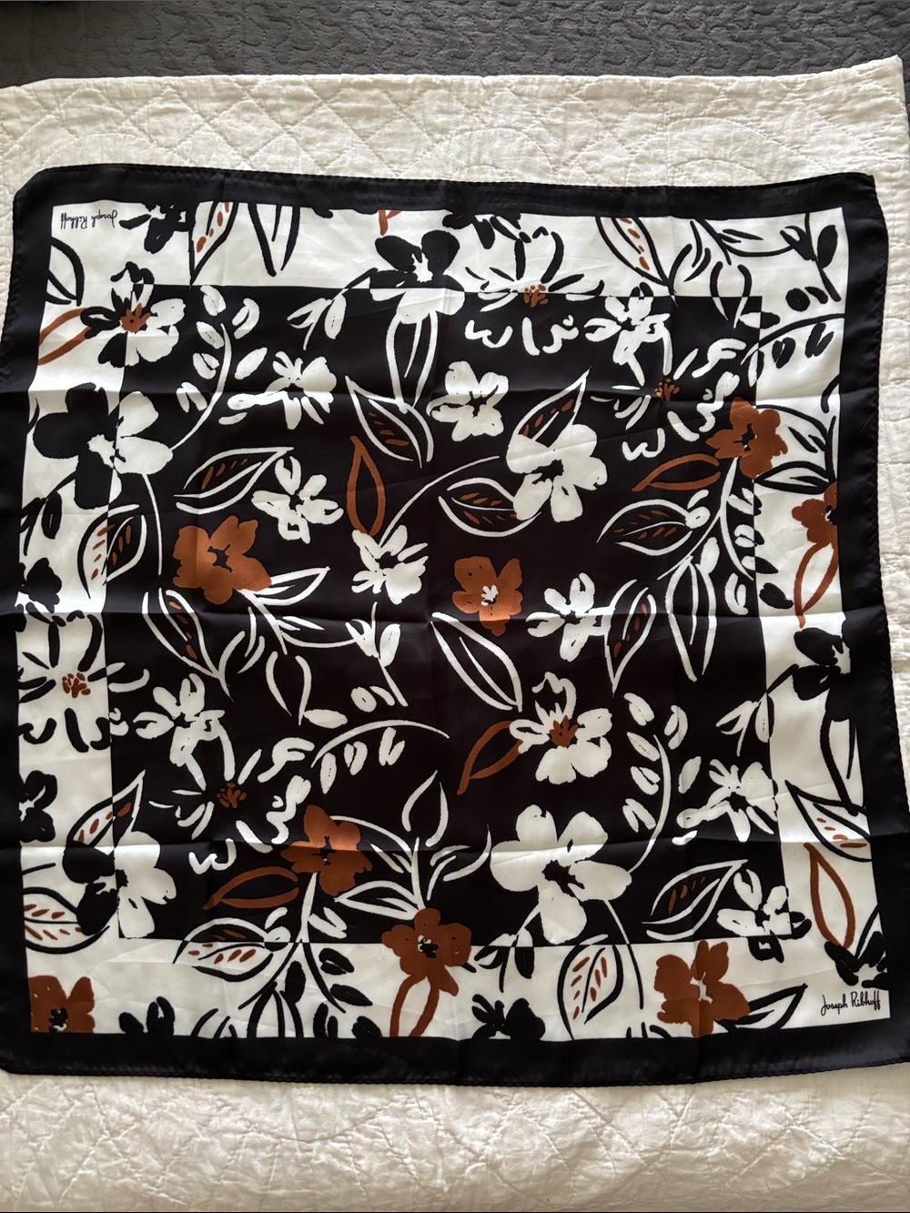 Joseph Ribkoff Scarf